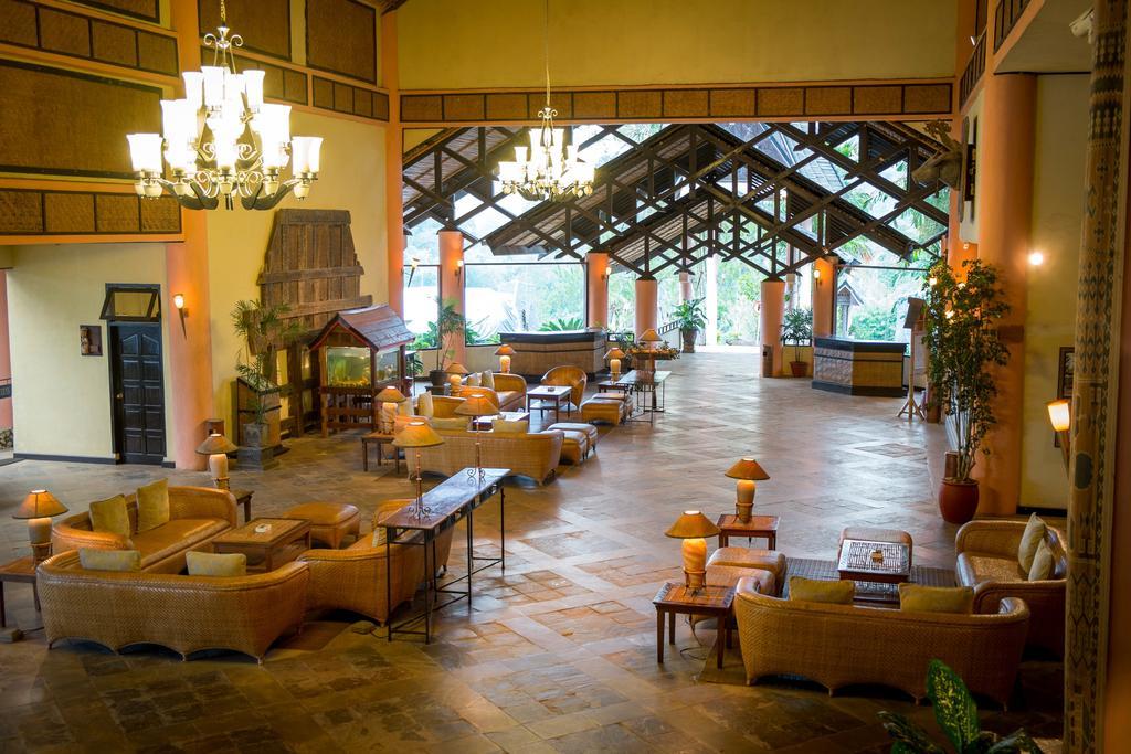Toraja Heritage Hotel Рантепао Экстерьер фото