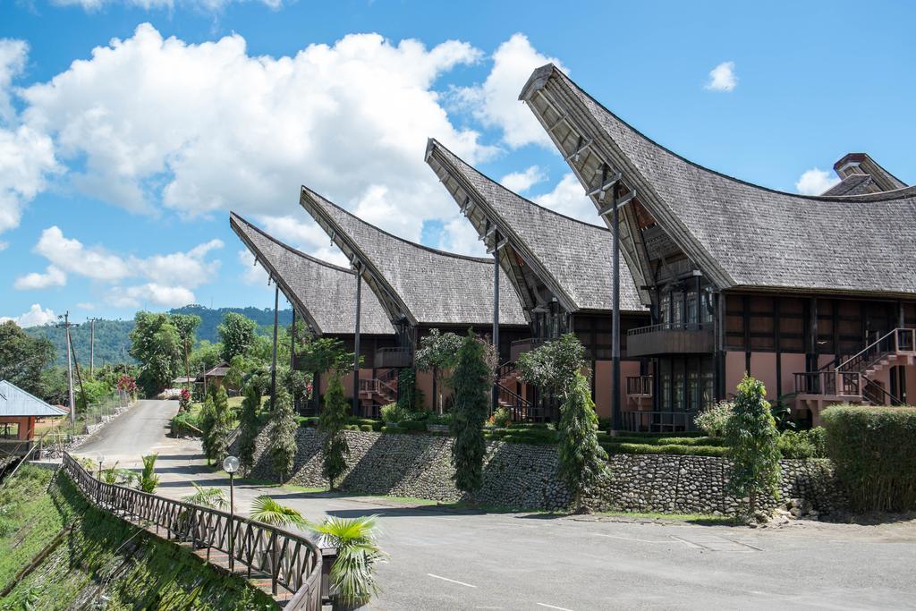 Toraja Heritage Hotel Рантепао Экстерьер фото